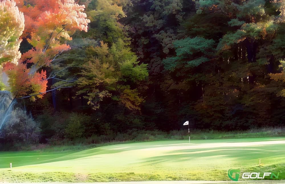 Marshfield Country Club in Marshfield, Wisconsin — public, 18-hole golf course, designed by Joe Sturm