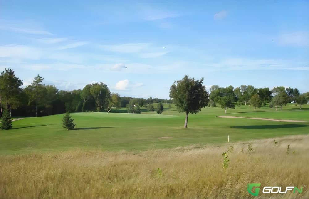Bulrush Golf Club in Rush City, Minnesota — public, 18-hole golf course, designed by Mike Morely (2002)
