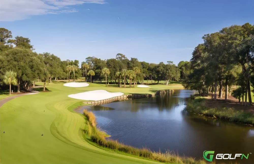 Cougar Point Golf Course in Kiawah Island, South Carolina — resort, 18-hole golf course, designed by Gary Player
(1996)