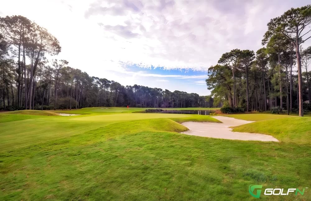 Bear Creek Golf Club in Hilton Head Island, South Carolina — private, 18-hole golf course, designed by Rees Jones (1980)