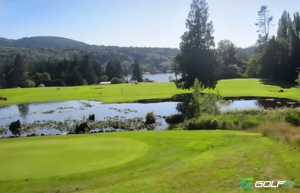Overlook Golf Course in Mount Vernon, Washington — public, 18-hole golf course, designed by Neil Hansen