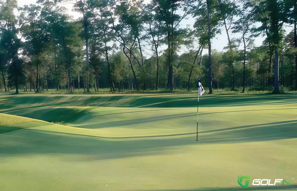 Gailes - Lakewood Shores Resort in Oscoda, Michigan — resort, 18-hole golf course, designed by Kevin Aldridge