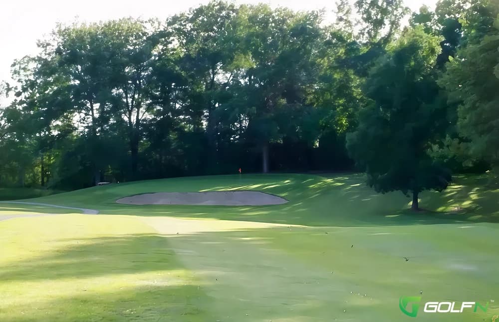 Faulkwood Shores Golf Course in Howell, Michigan — semi-private, 18-hole golf course, designed by Ralph Banfield