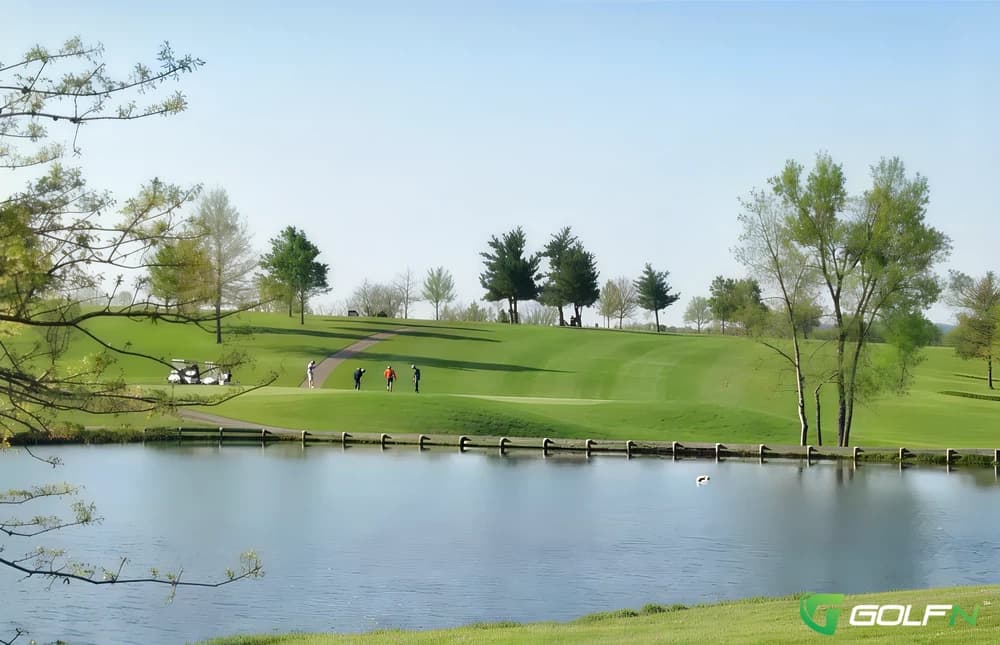18 - Bright Leaf Golf Resort in Harrodsburg, Kentucky — resort, 27-hole golf course, designed by Buck Blankenship