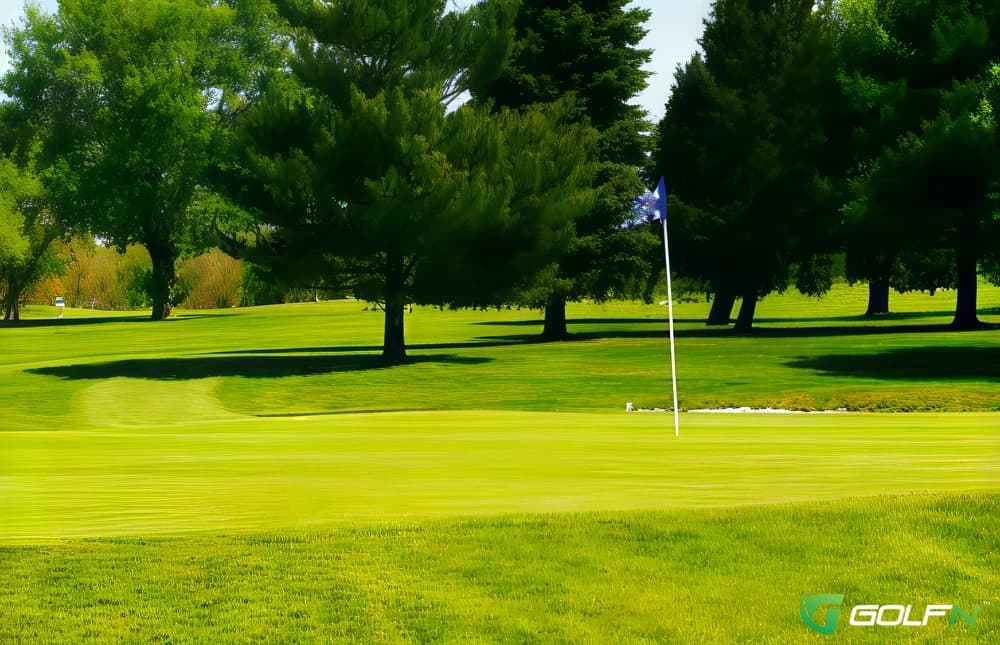 Fall Creek Golf Club in Pendleton, Indiana — public, 18-hole golf course