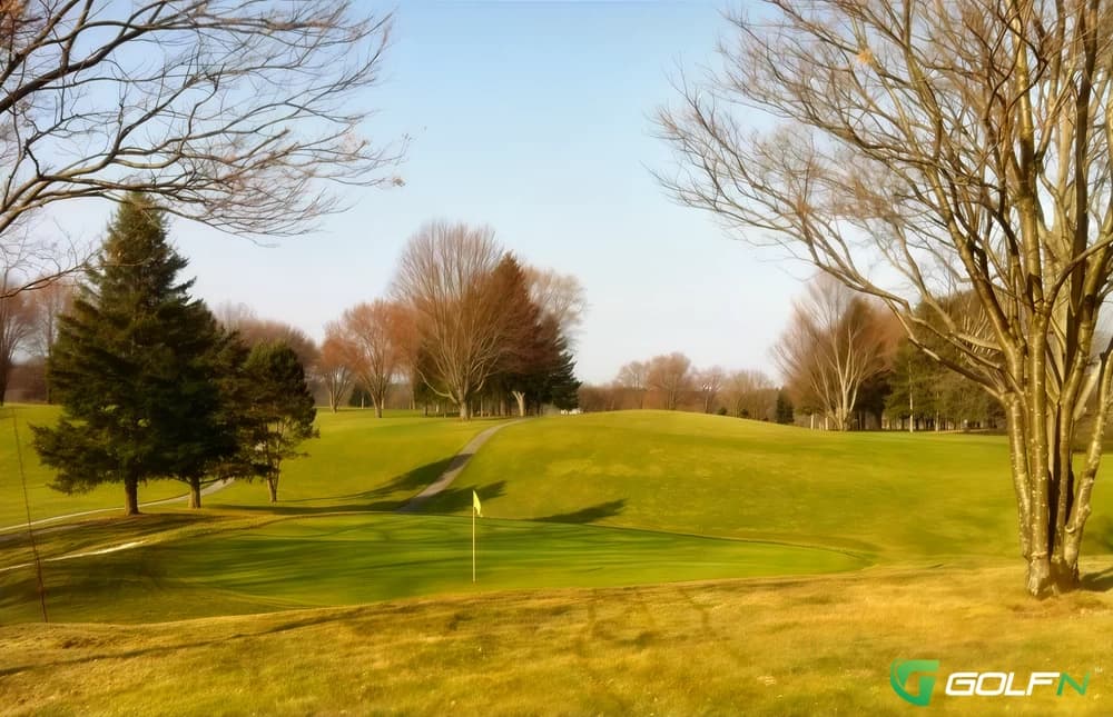 East Aurora Country Club in East Aurora, New York — private, 18-hole golf course, designed by Wayne Stiles
