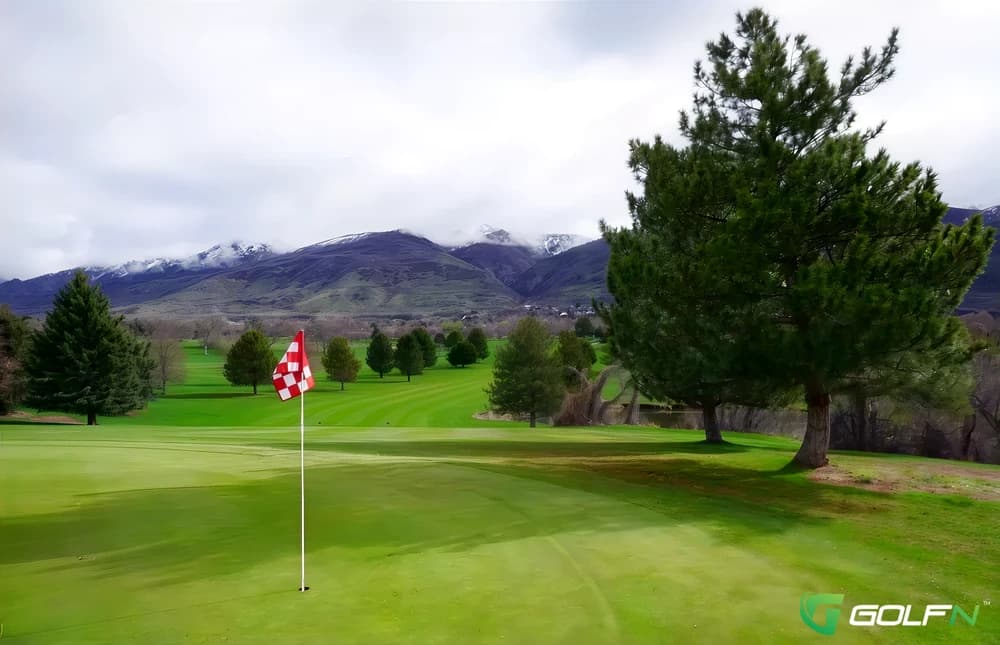 Davis Park Golf Course in Fruit Heights, Utah — public, 18-hole golf course, designed by William H. Neff (1963)