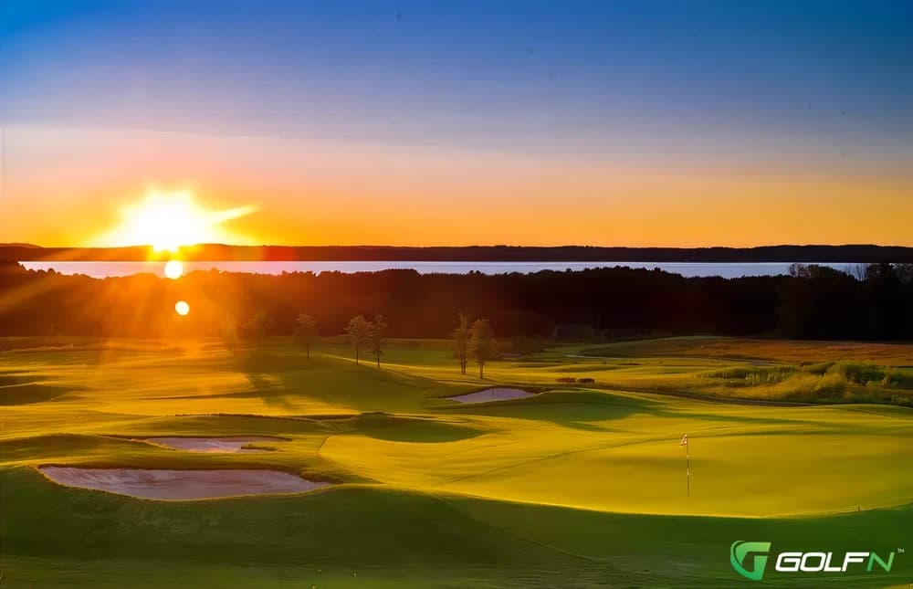 Lochenheath Golf Club in Williamsburg, Michigan — private, 18-hole golf course, designed by Steve Smyers (2001)