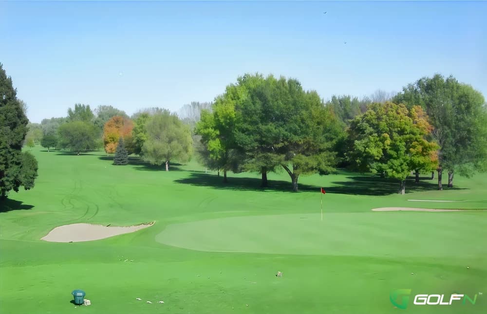 Red - Le Mars Willow Creek Golf Course in Le Mars, Iowa — public, 27-hole golf course