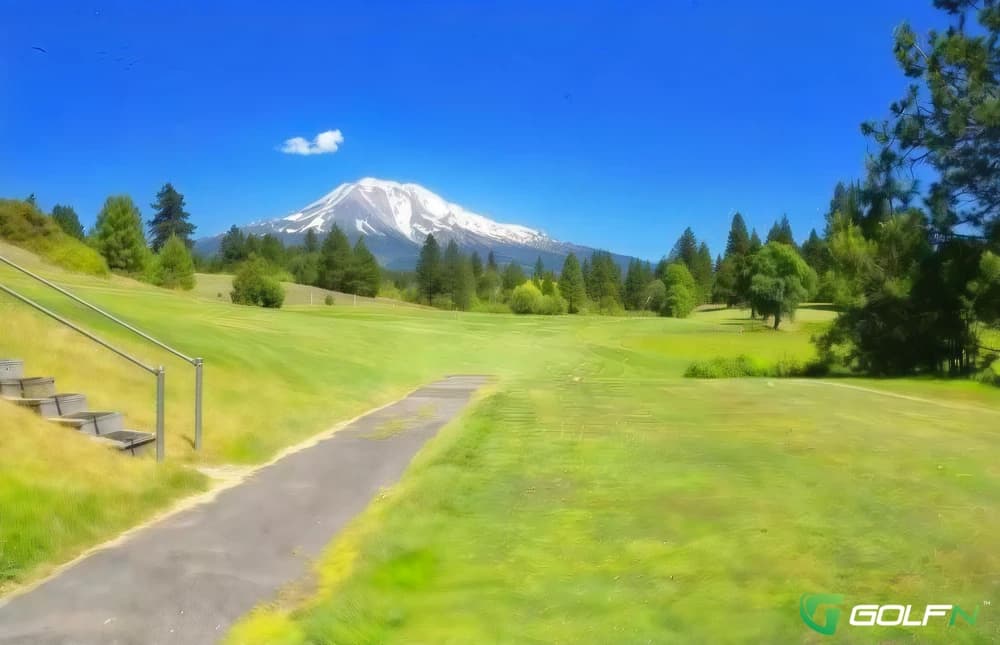 Weed Golf Club in Weed, California — public, 9-hole golf course