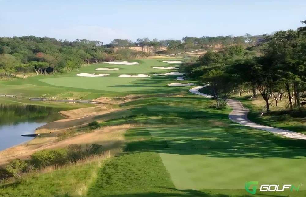 Trinity Country Club in Yeoju-si, Gyeonggido β private, 18-hole golf course, designed by Tommy Fazio (2012)