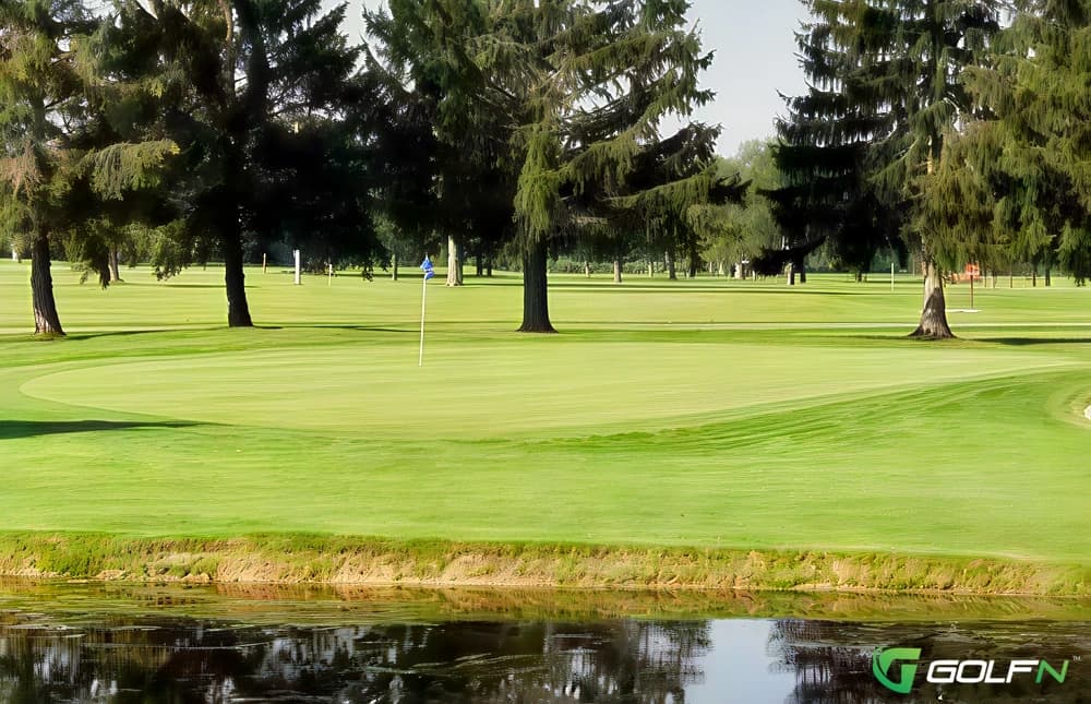 9 North - Deerfield Country Club in Brockport, New York — semi-private, 9-hole golf course, designed by Pete Craig (1966)