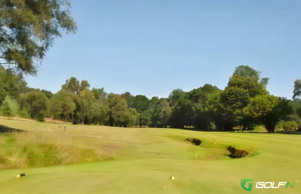 Cilgwyn Golf Club in Wales, England — public, 18-hole golf course