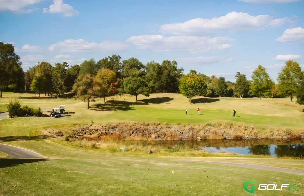 Stonebridge Golf Club in Monroe, North Carolina — semi-private, 18-hole golf course, designed by Richard Osborne