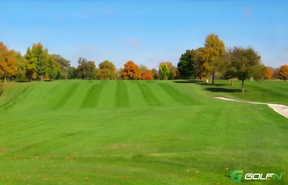 Indian Creek Country Club in Nevada, Iowa — public, 9-hole golf course