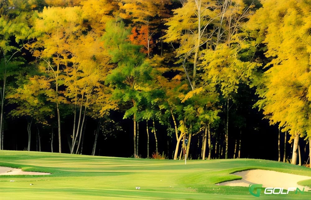 New Berlin Hills Golf Course in New Berlin, Wisconsin — public, 18-hole golf course