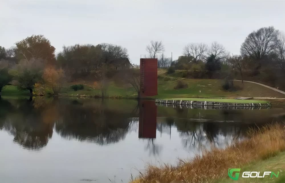 Oak Country Club in De Soto, Kansas — public, 18-hole golf course, designed by James D. Carpenter