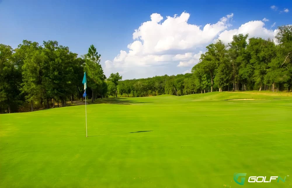 Timber Links at Denton in Denton, Texas — public, 9-hole golf course, designed by Lyndy Lindsey (2003)