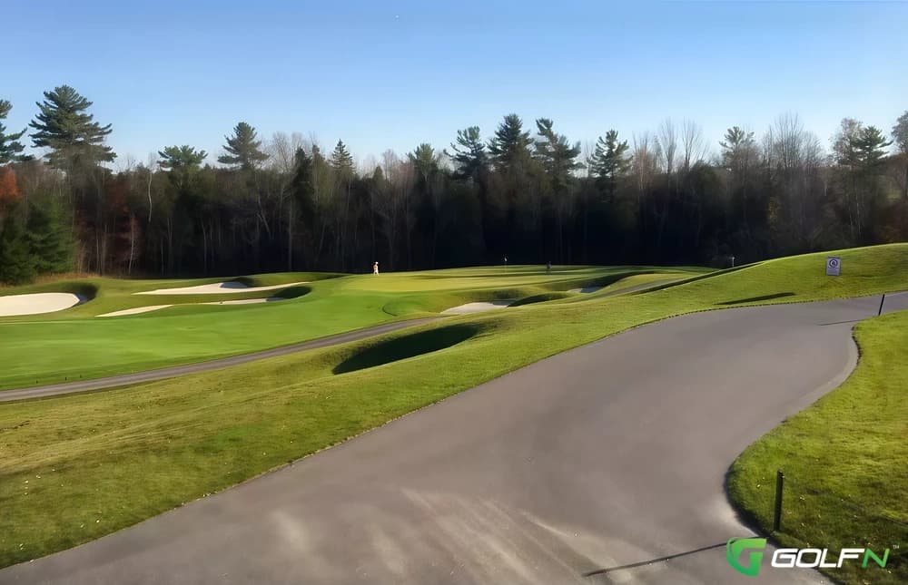Innisbrook Golf Course in Barrie, Ontario — public, 18-hole golf course, designed by Stephen Young