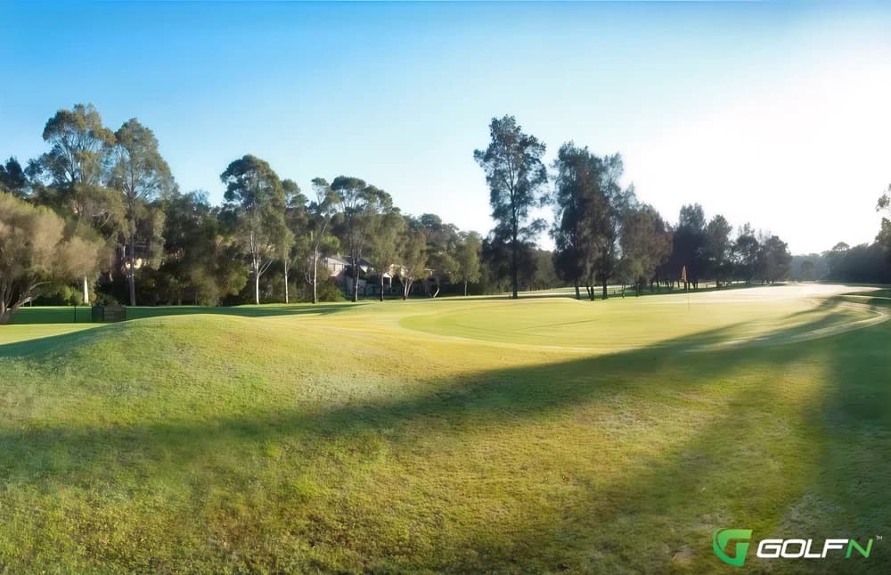 Kareela Golf Club in Kareela, New South Wales β public, 18-hole golf course, designed by James Wilcher