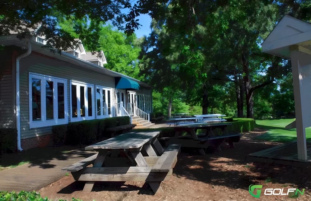 Southern Oaks Golf Course in Easley, South Carolina — semi-private, 18-hole golf course, designed by William B. Lewis