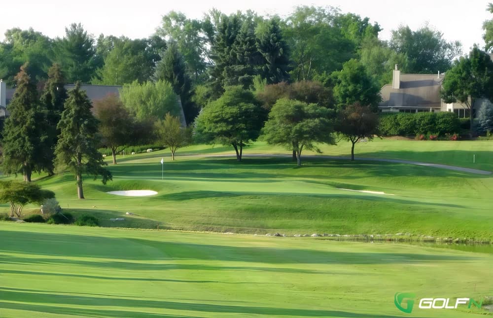 Forest Lake Country Club in Bloomfield Hills, Michigan — private, 18-hole golf course, designed by William Diddel (1926)