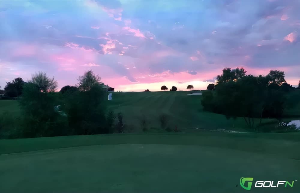 Lake Ridge Golf Course in Woodbridge, Virginia — public, 9-hole golf course