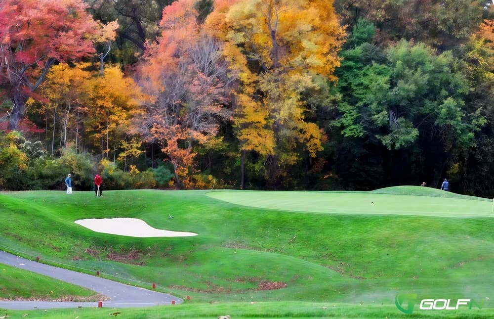 Cold Spring Country Club in Huntington, New York — private, 18-hole golf course, designed by Seth Raynor (1919)