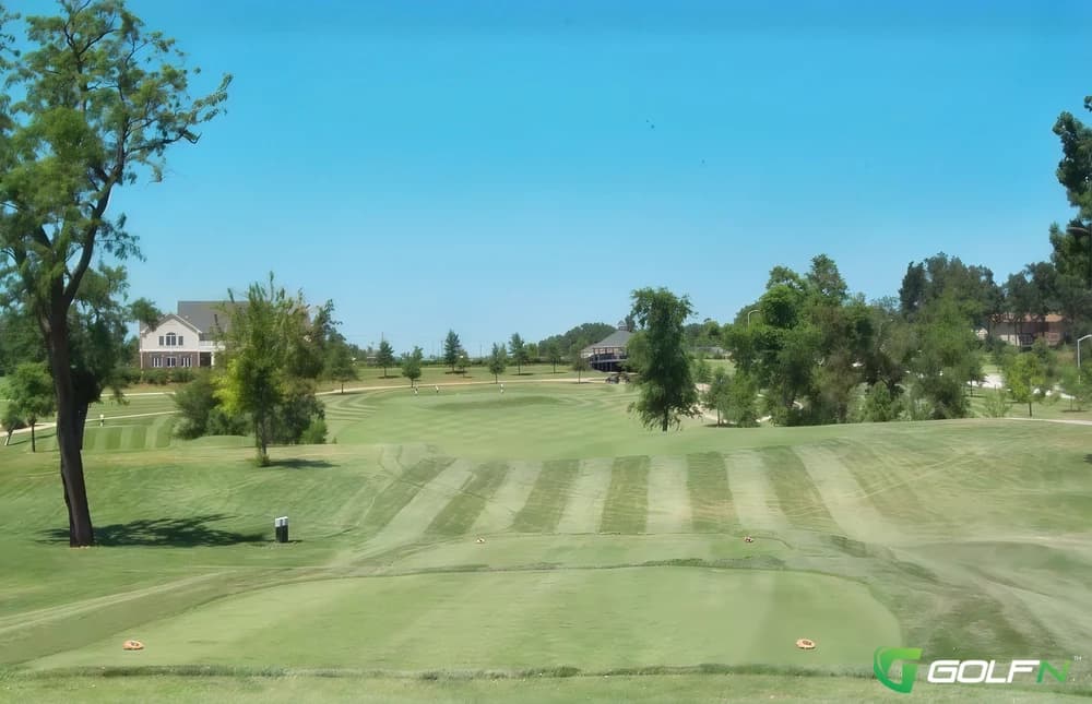 Springfield Golf & Country Club in Springfield, Missouri — private, 18-hole golf course, designed by Lyndy Lindsey