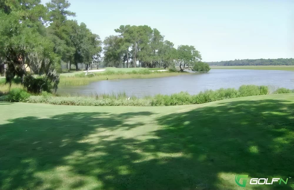 Sanctuary Golf Club in Beaufort, South Carolina — semi-private, 18-hole golf course, designed by George Cobb (1985)