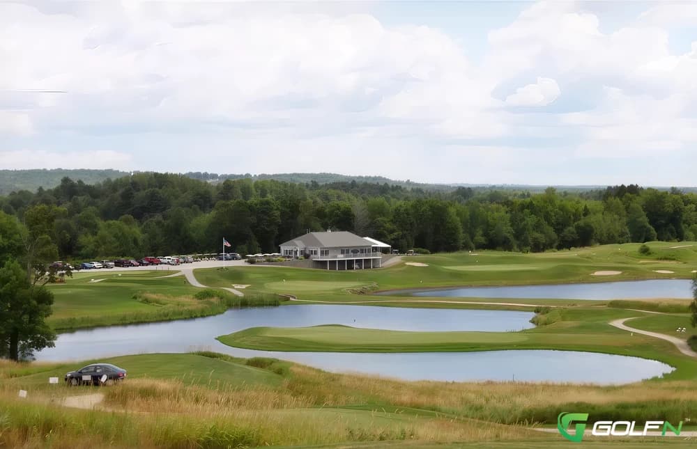 Fox Ridge Golf Club in Auburn, Maine — public, 18-hole golf course, designed by Carol L. Myshrall, Jr.