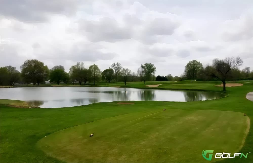 Fulton Country Club in Fulton, Missouri — private, 18-hole golf course