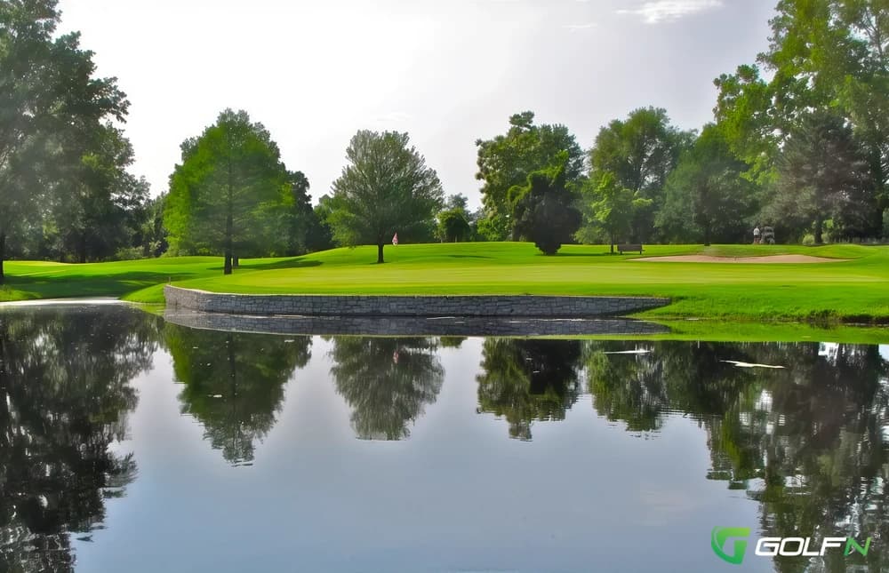 Hillcrest Golf & Country Club in Kansas City, Missouri — public, 18-hole golf course, designed by Donald Ross (1916)