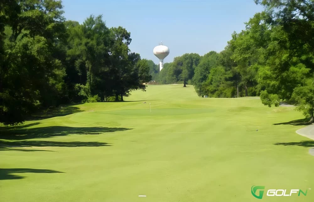 Stonebridge Golf Course in Lakeland, Tennessee — public, 18-hole golf course, designed by George Cobb