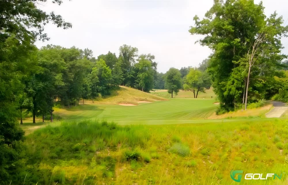 Mines - Mines Golf Course in Grand Rapids, Michigan — public, 18-hole golf course, designed by Mike DeVries (2005)