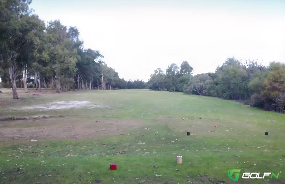 Yanchep Golf Club in Yanchep, Western Australia β public, 18-hole golf course