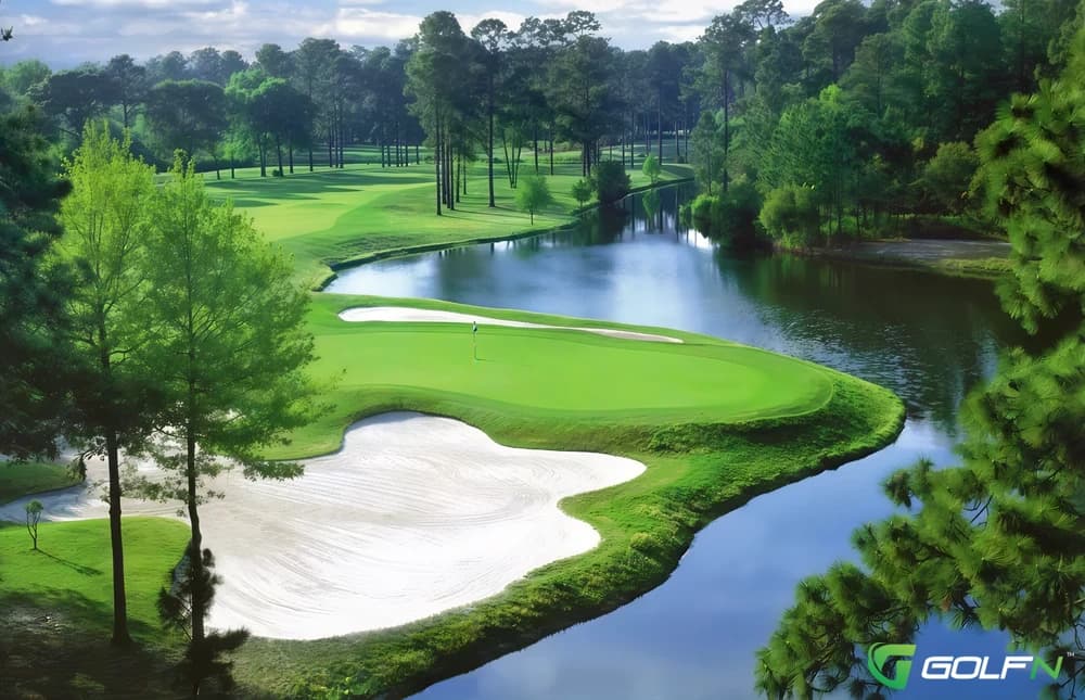 Golden Bear Golf Club in Hilton Head Island, South Carolina — public, 18-hole golf course, designed by Nicklaus (1993)