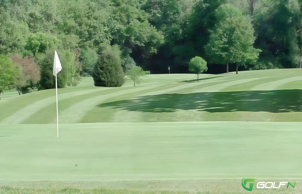 Bottom - Cliffside Golf Course in Tipp City, Ohio — public, 18-hole golf course