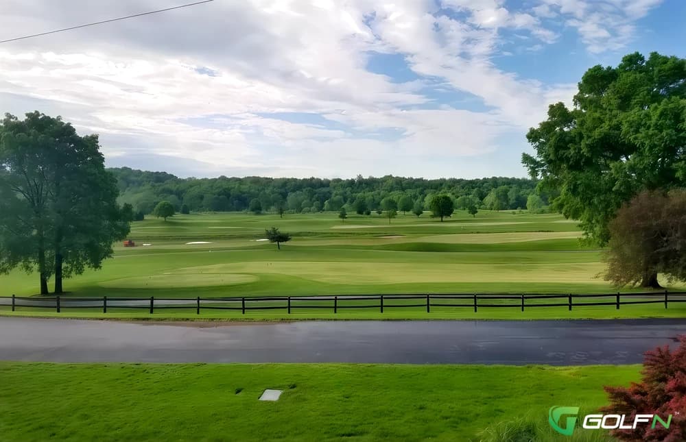 Rivercut Golf Course in Springfield, Missouri — public, 18-hole golf course, designed by Ken Dye (1998)