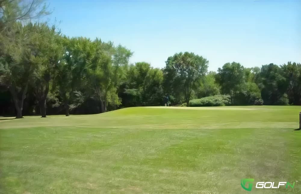 Rivers Edge Country Club in Watertown, Minnesota — public, 9-hole golf course