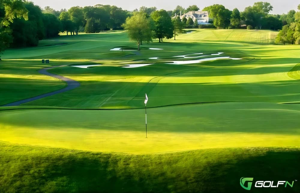 Saxon Woods Golf Course in Scarsdale, New York — public, 18-hole golf course, designed by A. W. Tillinghast (1924)
