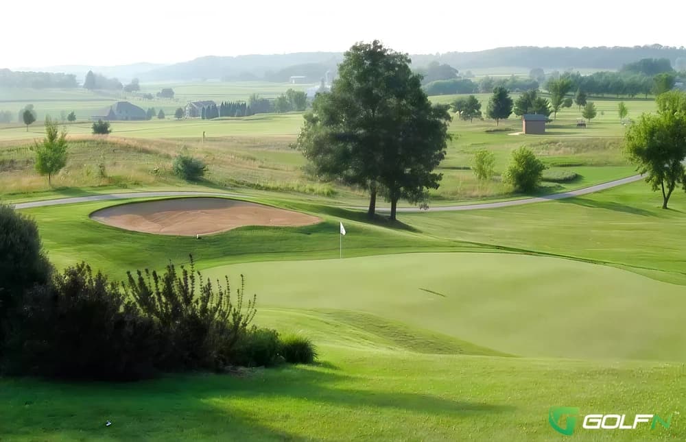 Hiawatha Golf Club in Tomah, Wisconsin — semi-private, 18-hole golf course, designed by Gilmore & Graves (1959)