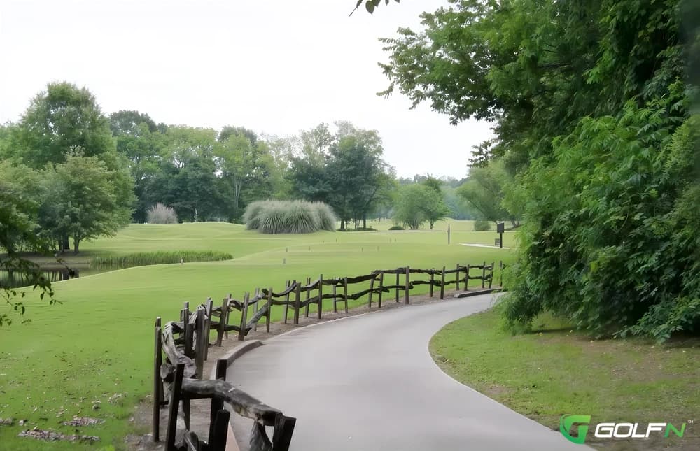Farm D'Allie Golf Club in Carencro, Louisiana — public, 18-hole golf course, designed by Jeffery D. Blume (2003)