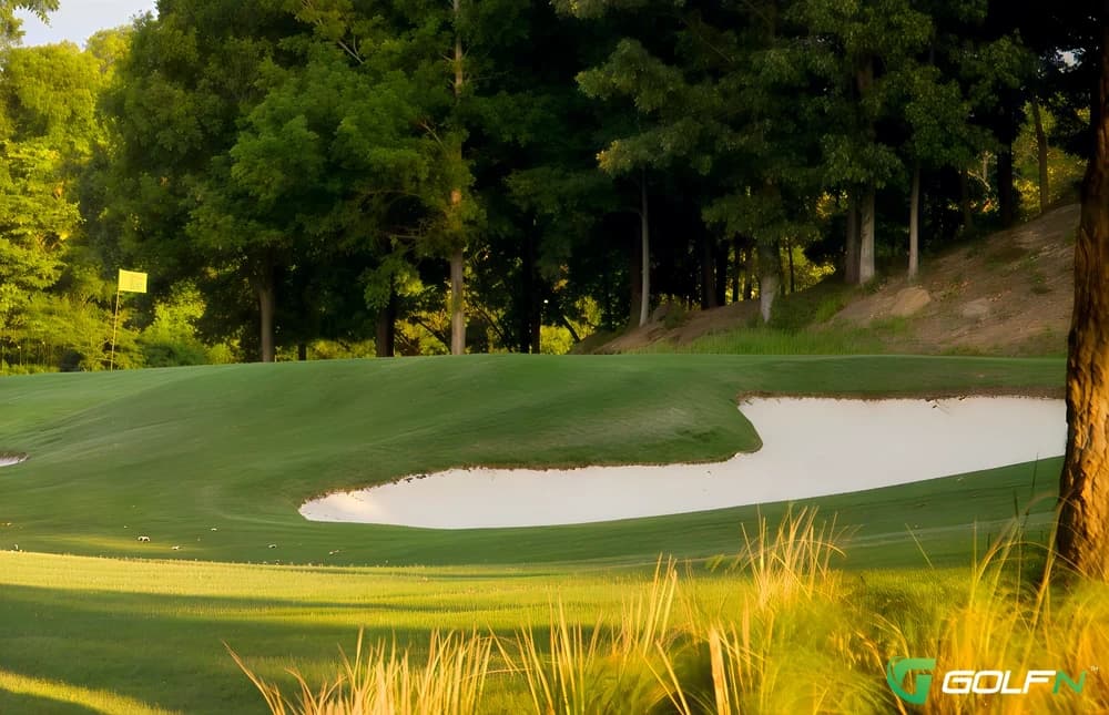 Cherokee Hills Golf Club in Catoosa, Oklahoma — semi-private, 18-hole golf course, designed by Perry Maxwell (1924)