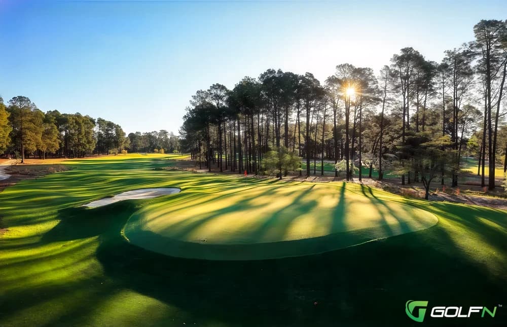 Mid - Pine Needles Lodge & Golf Club in Southern Pines, North Carolina — resort, 36-hole golf course, designed by Donald Ross (1921)
