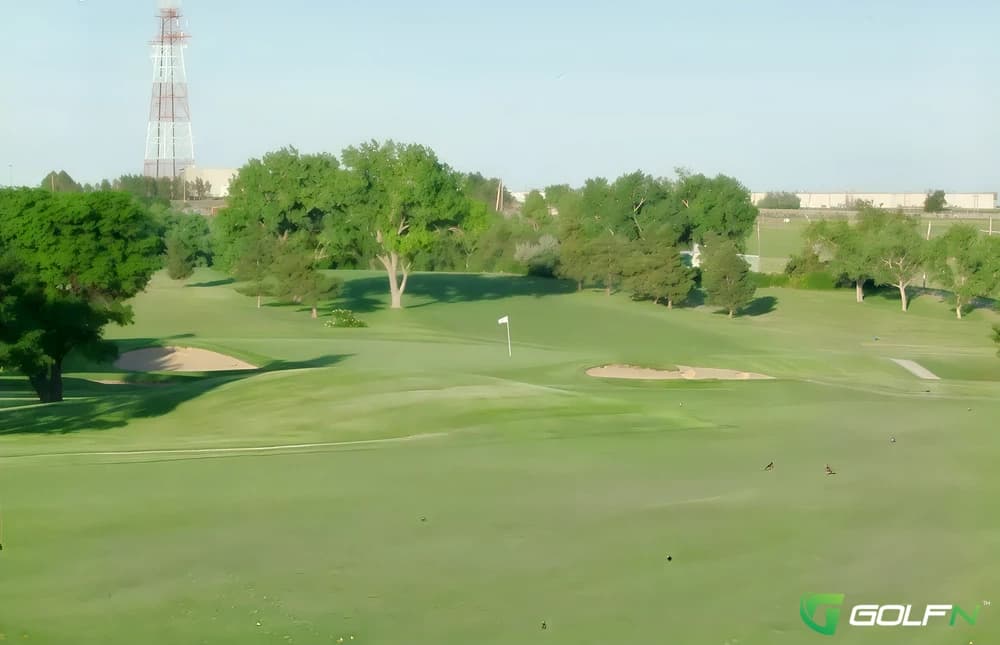 Mariah Hills in Dodge City, Kansas — public, 18-hole golf course, designed by Frank Hummel (1974)