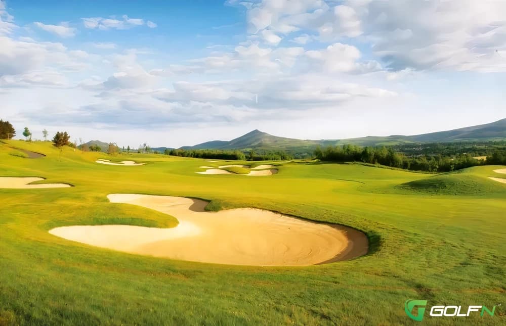 2-Lower - Dun Laoghaire Golf Club in Enniskerry, Wicklow โ private, 27-hole golf course, designed by Hawtree Ltd (2007)