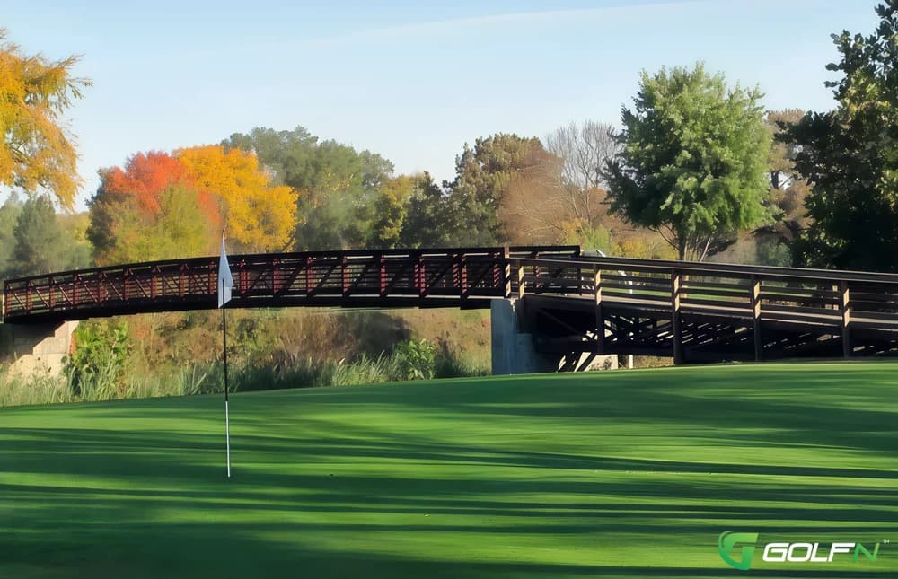 Pine Hills Golf Club in Ottawa, Illinois — semi-private, 9-hole golf course, designed by Tom Bendelow (1924)