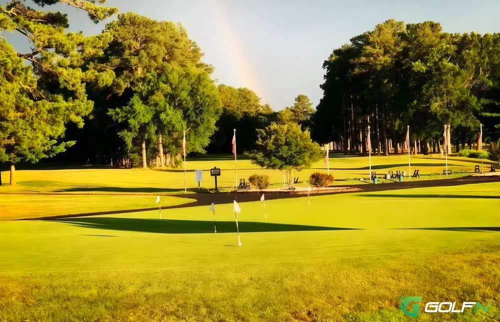 Mulligan's Pointe Golf Club in Georgetown, Delaware — private, 18-hole golf course, designed by Ed Ault (1967)
