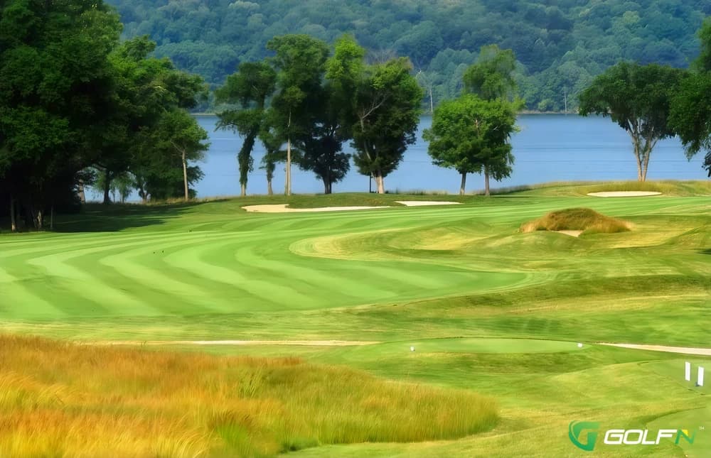 Harbor Links At Sagamore Resort in Liberty, Indiana — resort, 18-hole golf course, designed by P. B. Dye (2002)
